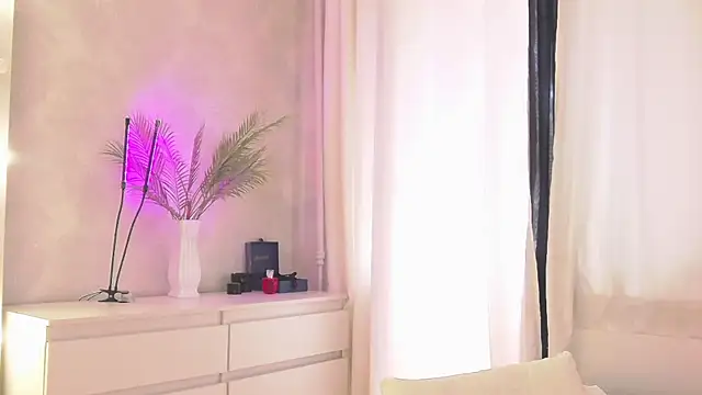 -MARIDRAGON- live cam on StripChat