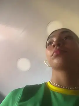 LauraAristizabal webcam
