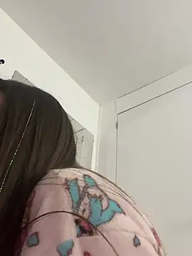 Luna_Analya webcam