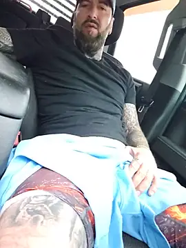 Beardedtattood webcam