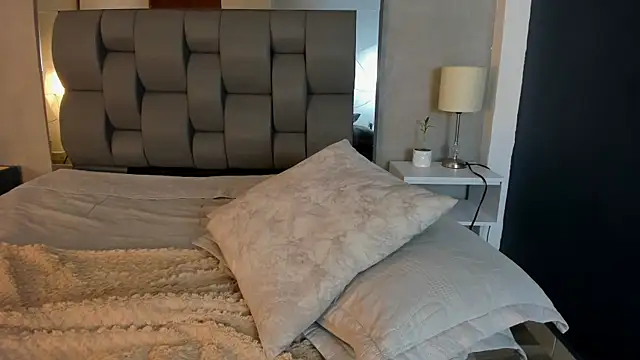 Charlie___Musk webcam