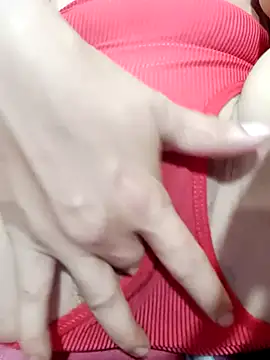 Pipibaby20 live sex cam