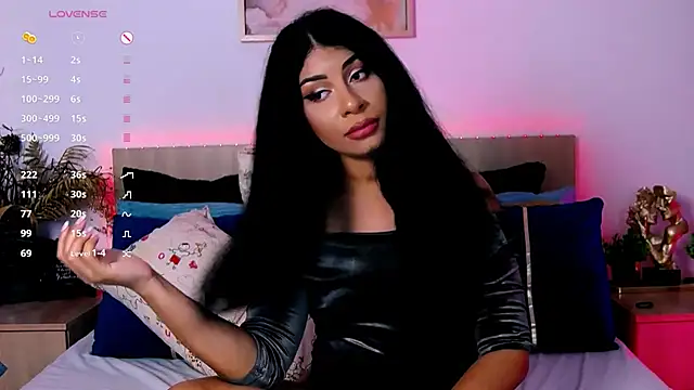Miss_Ava webcam