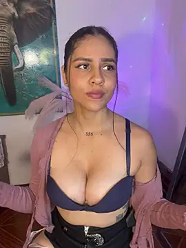 alisaa_jhons1 webcam