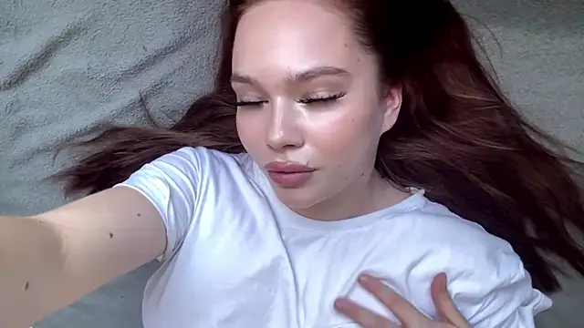 MollyFenx webcam