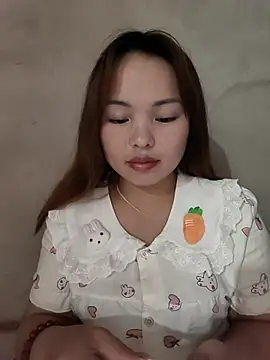 Mina_xYx webcam
