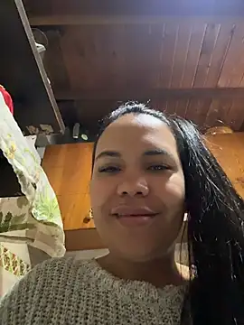 NoahJade webcam