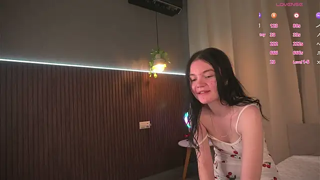 emmysmall webcam