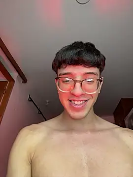 ArthurDavies21_ webcam
