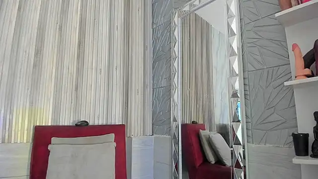 BriannaChelsea webcam