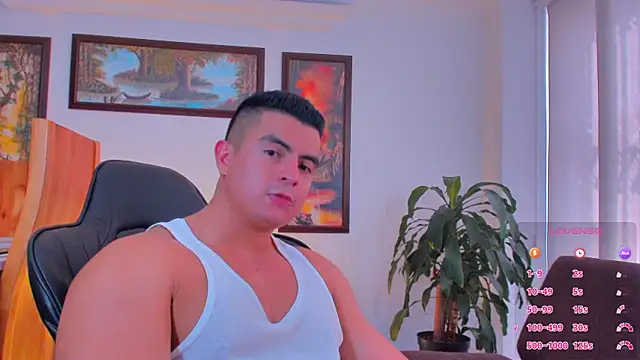 RJBarto live cam on StripChat
