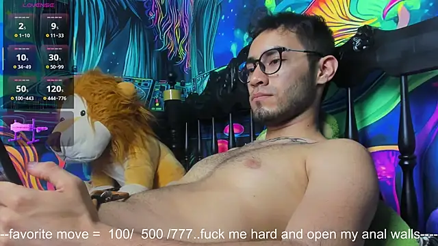 im_polo_xxx live cam on StripChat