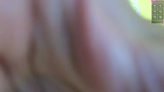 HoneyGirl55 webcam