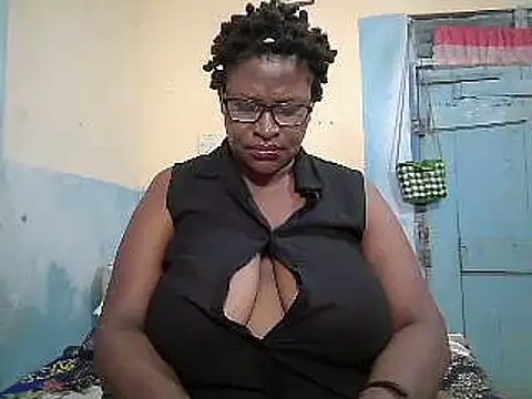 sexy_bigboobss webcam