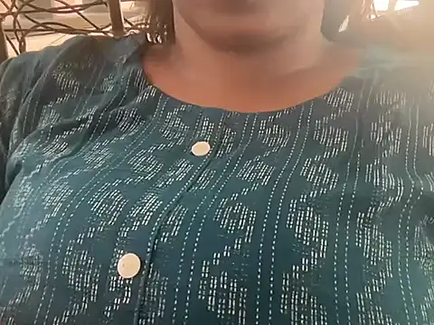 Sexy_Sonu_Bebu webcam
