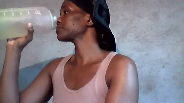 sexybigass31 webcam