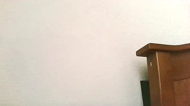 Yournaughty webcam