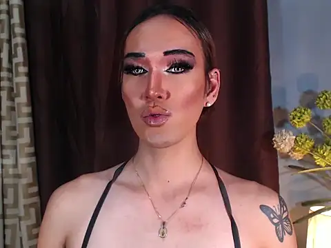 AleinaCroft webcam