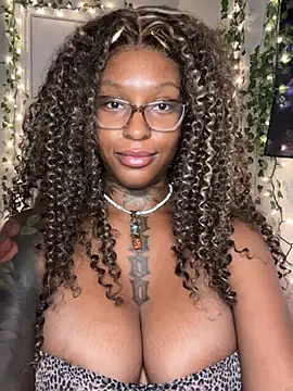 mistisavannah (F young) - MAKE MOMMIES PUSSY CREAMY CHAT 💘