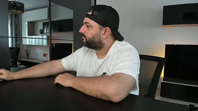 DravenPeak live cam on StripChat