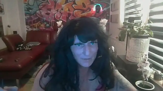anonymimi69 (Ask my age) - monster plug fuckin