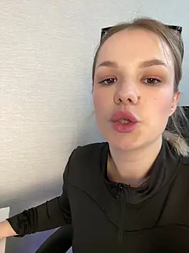 kimevanss (F young) - CUM ASS