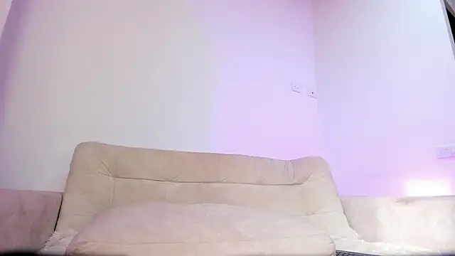 sharlot-harrys webcam