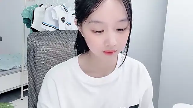 Yoyo33355 webcam