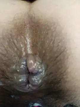 VALENTINA_SSQUIRT webcam