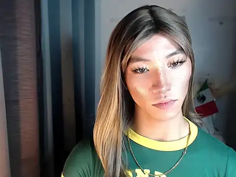 urasianfairyxx webcam