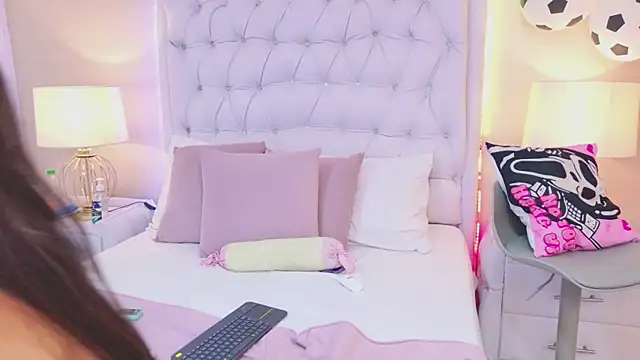 EvahRosse webcam