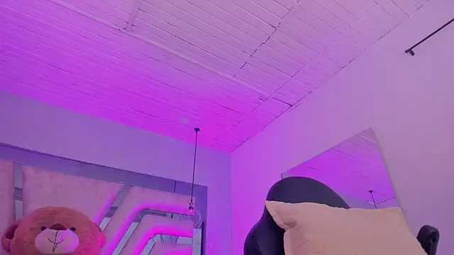 EmmilyElleen webcam
