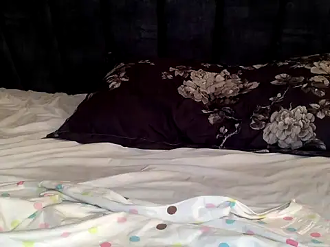 cocoluvx_1 live cam on StripChat