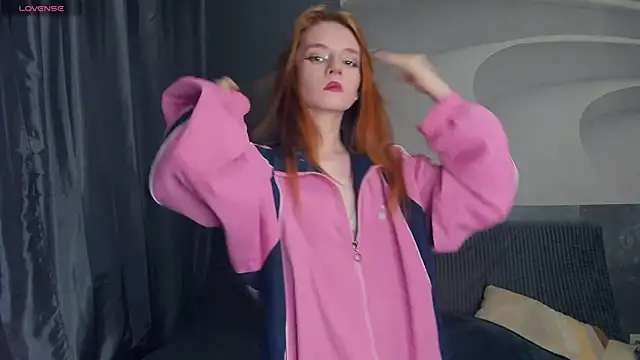 TarynPalek webcam
