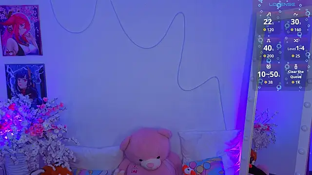 EricaMoonn webcam