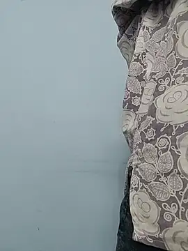 Noorkhatoon webcam