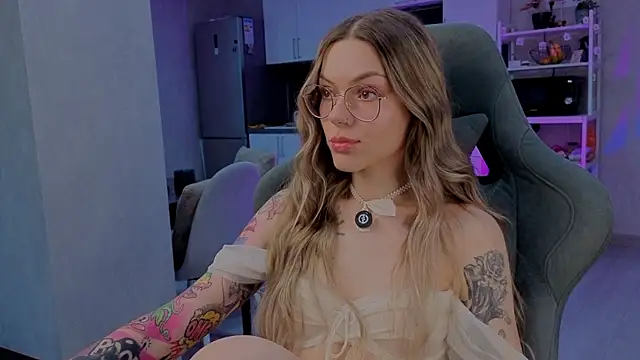 Marta_May_ webcam