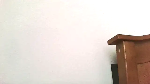 Yournaughty webcam