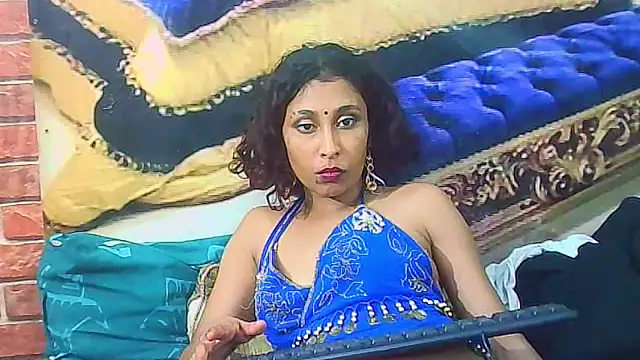 IndianSexyButt webcam