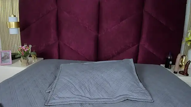 Lia_Nikol webcam