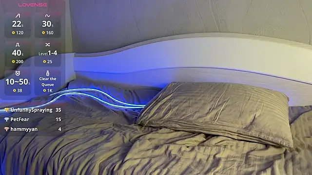 Julie_amazing webcam
