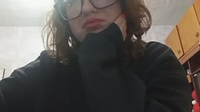 OliviaMoment webcam