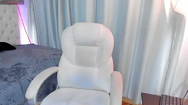 michelle_montoya webcam