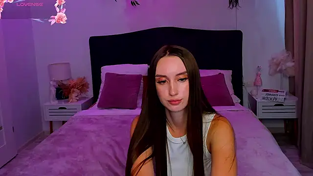 ToriSonn webcam