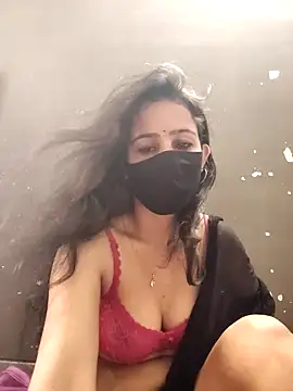 Kanika_76 webcam