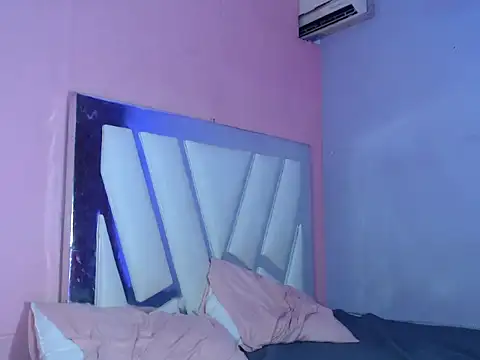 Hilary_tsx webcam