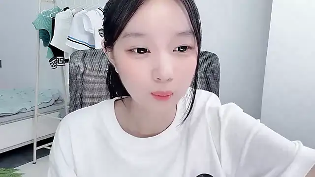 Yoyo33355 webcam