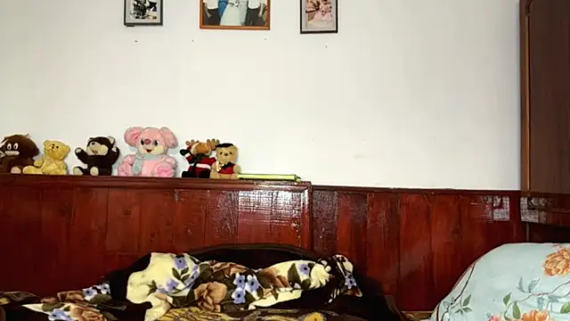 MargyClingingsmith webcam