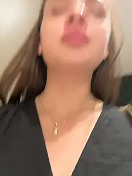 KristiRich webcam