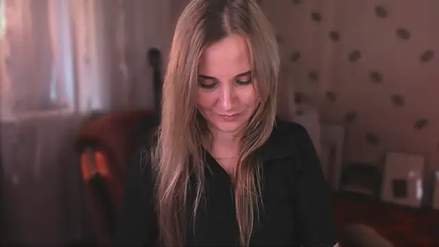 MiaSparkes webcam